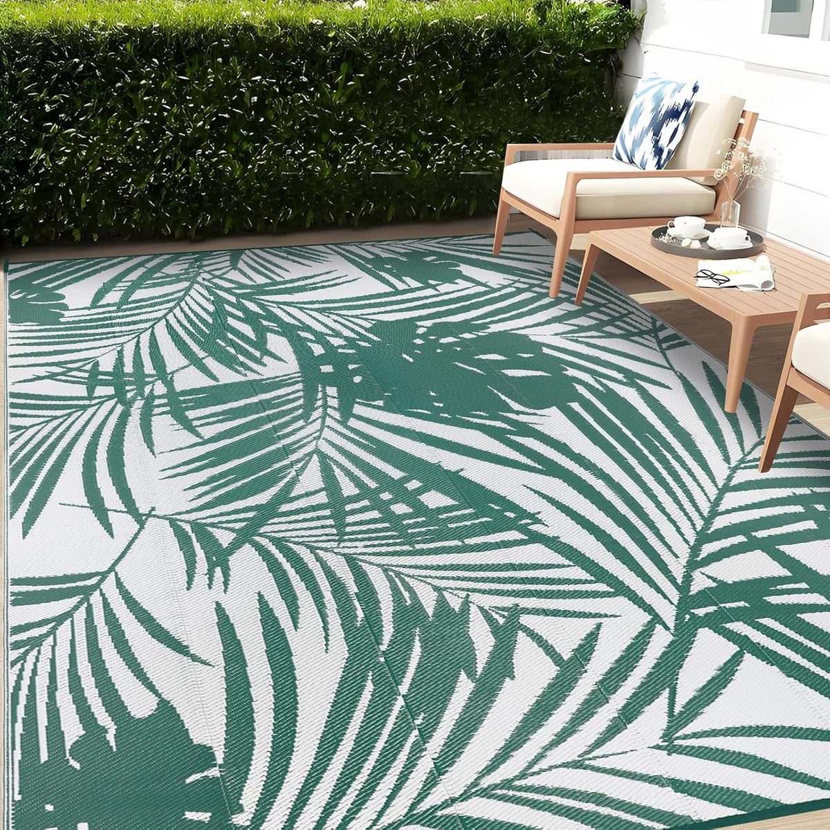 Famibay Outdoor Teppich 150x245 cm grün-weiß wasserfest und faltbar