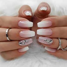 24er Set Künstliche Nägel Press on Nails Mittellang Gradient mit
