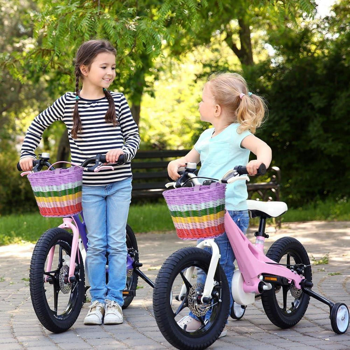 Kinder Fahrradkorb geflochten mit Riemen und Zubehör in Lederoptik