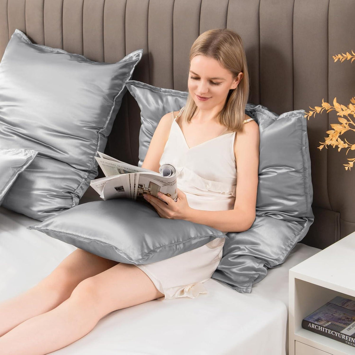 Satin Kissenbezug 65x65 Grau mit Haargummis