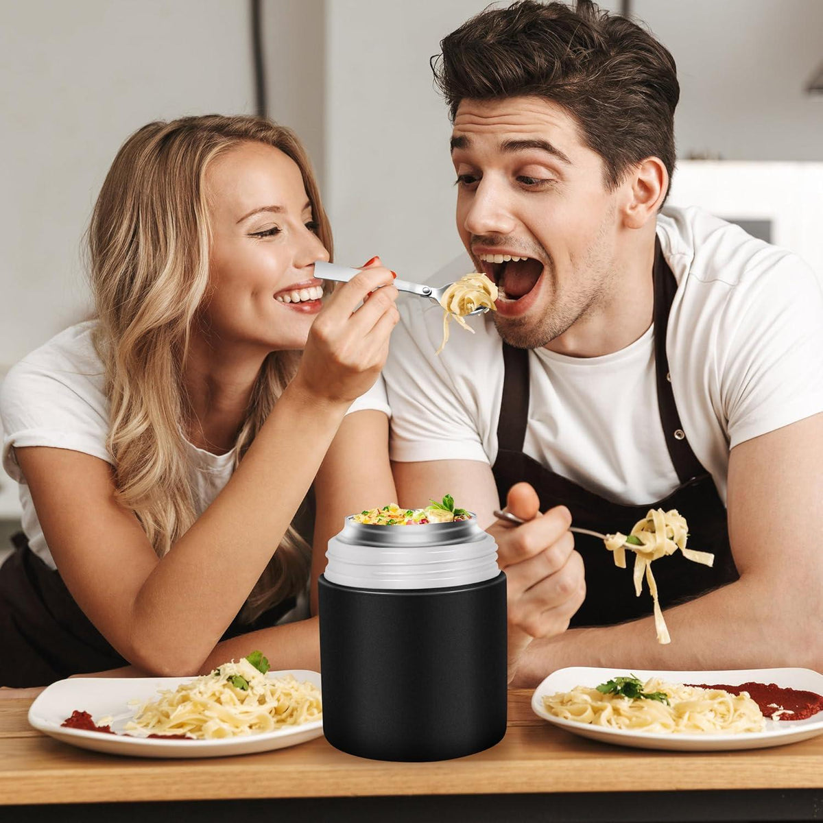 Vakuumisolierte Thermobehälter 600ml aus Edelstahl - Schwarz