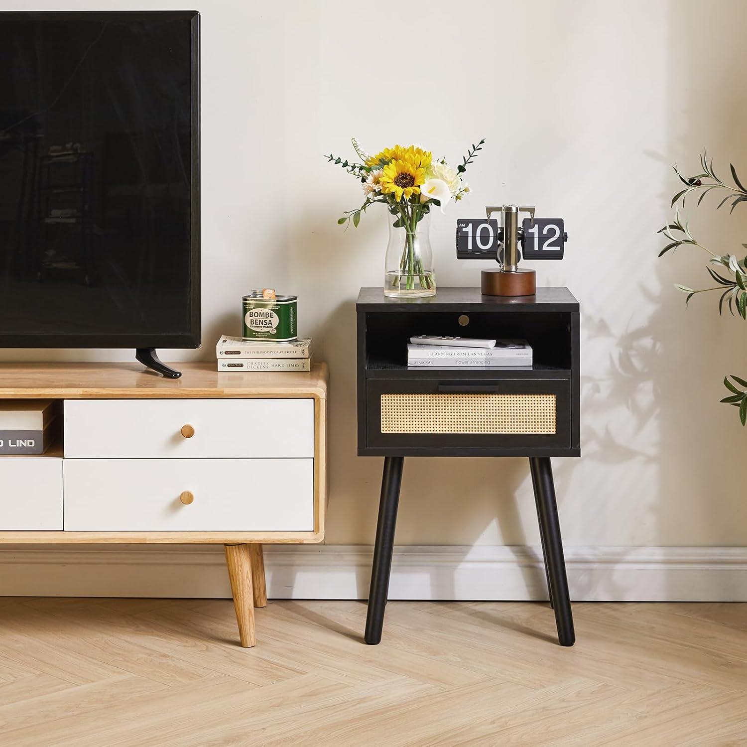 IBUYKE Rattan Nachttisch mit Schublade und offenen Regal, Holz Akzent, Beistelltisch Schwarz