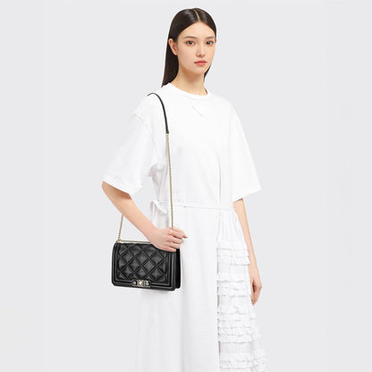 Damen Umhängetasche Crossbody Bag Leder Modische Metallkette