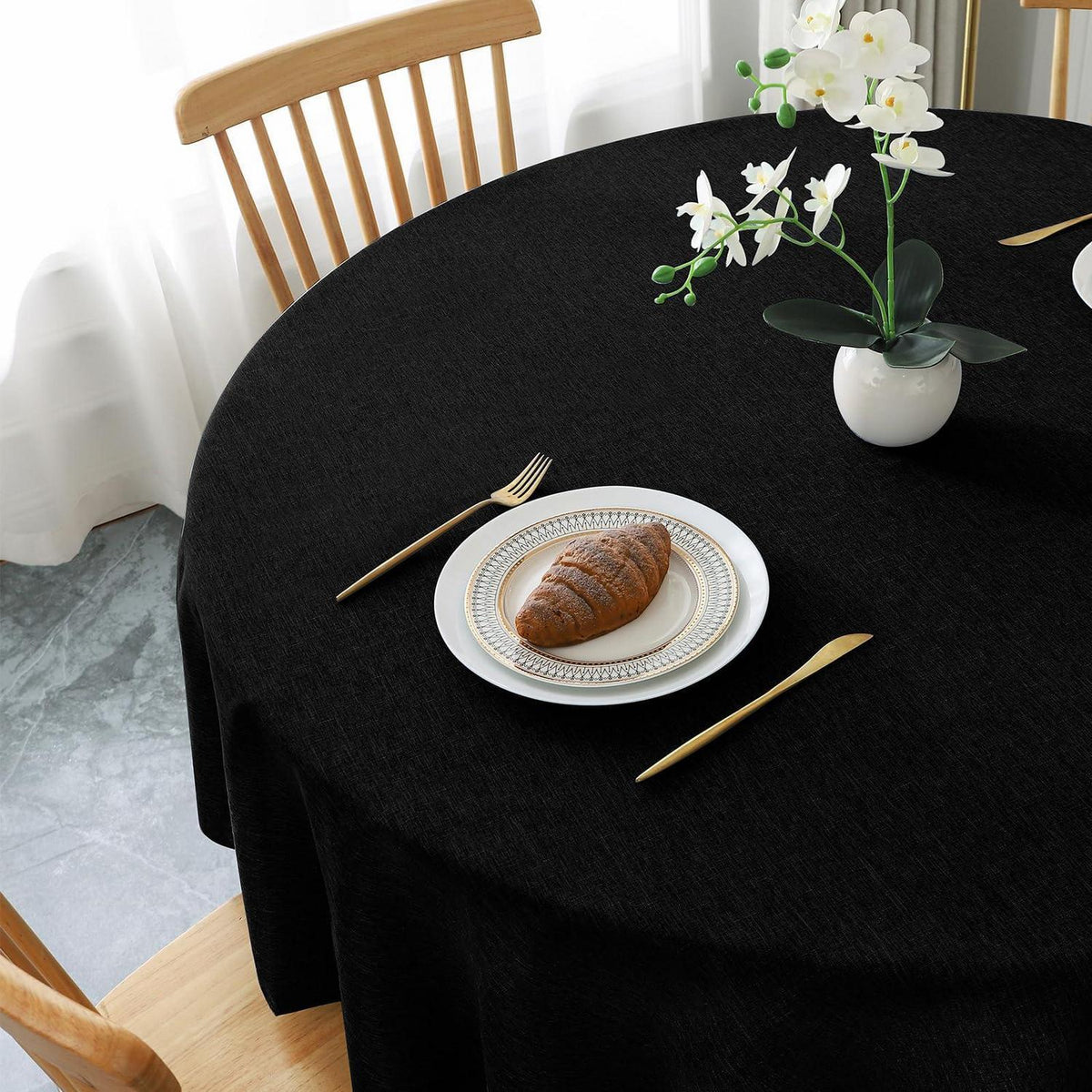 Runde Tischdecke Schwarz Leinenoptik 180cm – Abwaschbar & Kratzfest