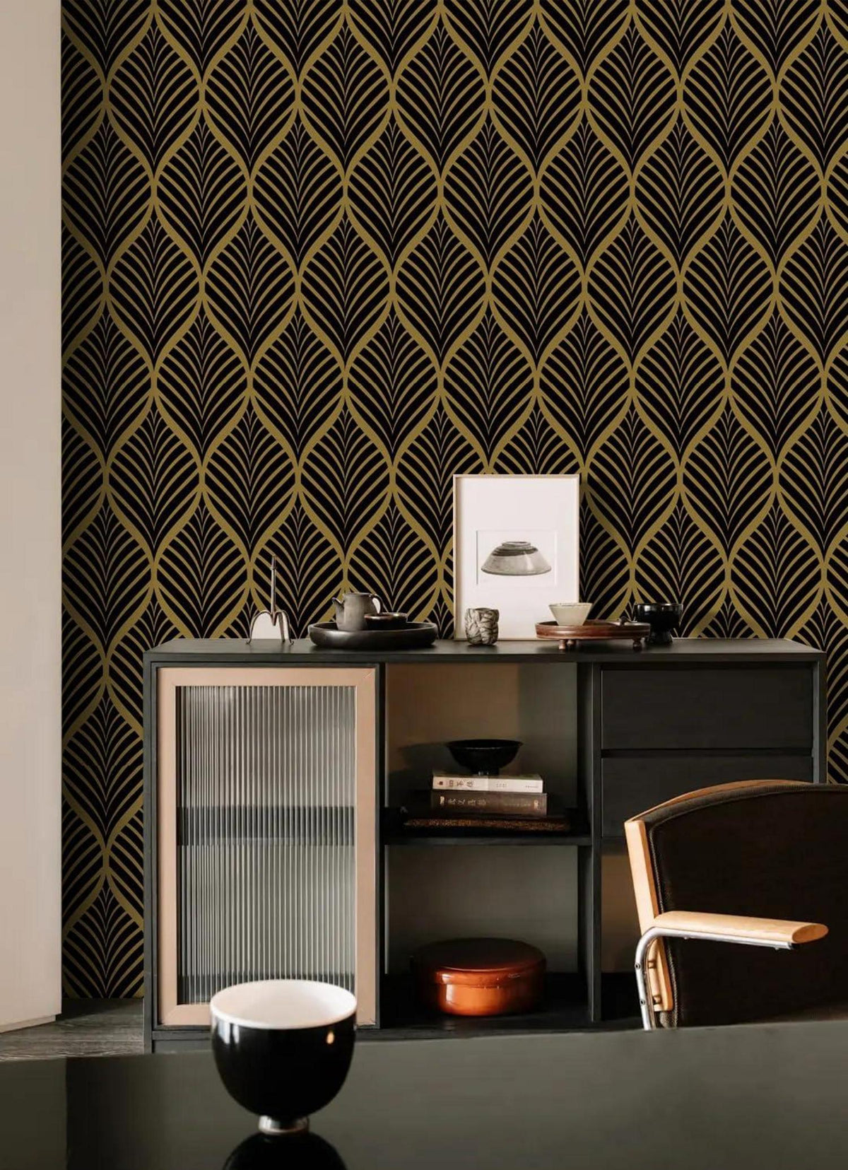 Selbstklebende Tapete Moderne Streifen gold/schwarz wasserdicht 0.4W x