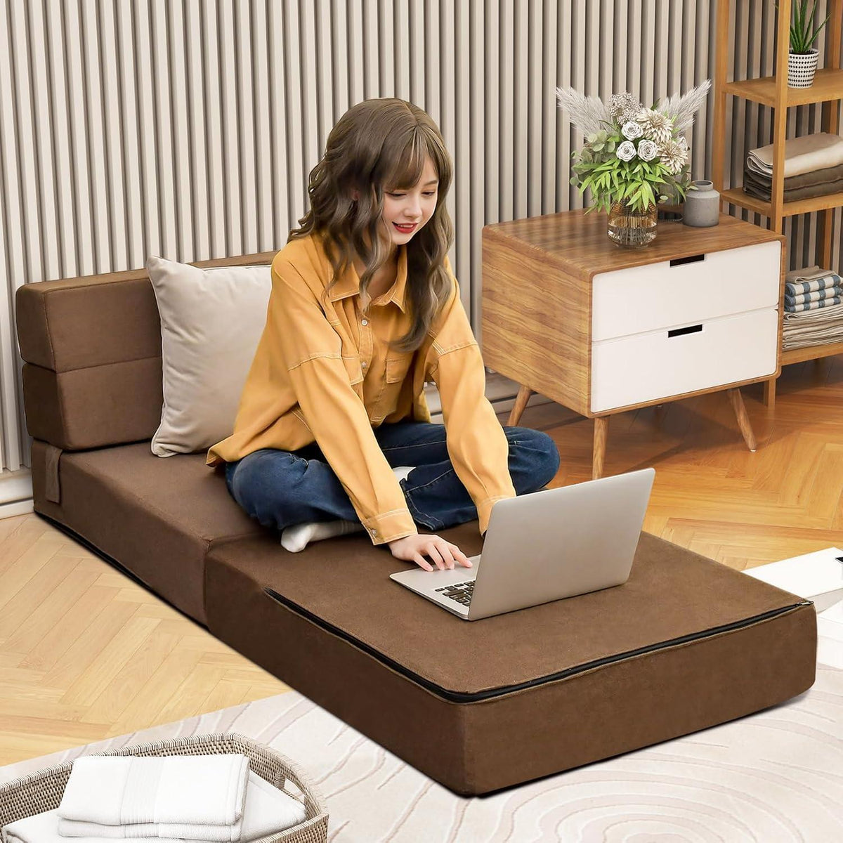 Bodensofa mit Schlaffunktion – 3in1 Klappsofa Braun