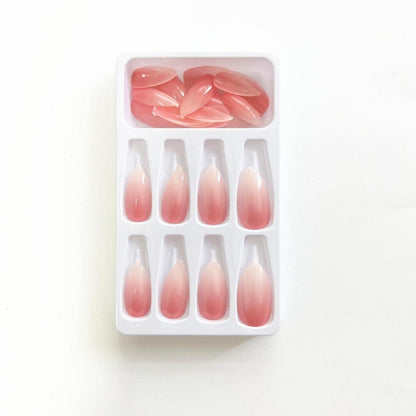 24x Rosa Gradient Kurz Nägel Aufkleben Oval Mandelkünstliche Fingernägel