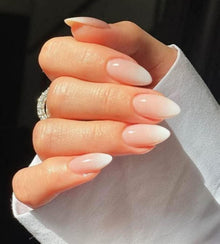 24er Set Gradient Oval Nägel Aufkleben Kurz Weiß Gel Press on Nails