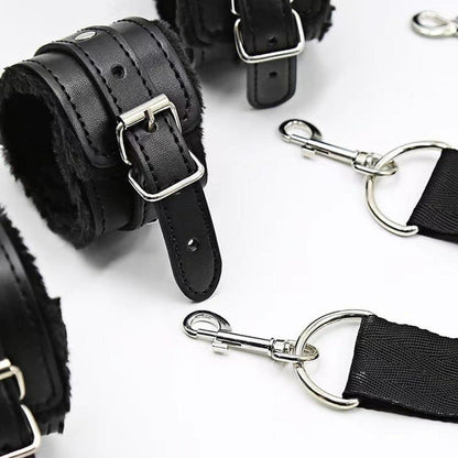Bondageset mit Bettfesseln, Handfesseln, Fußfesseln - BDSM