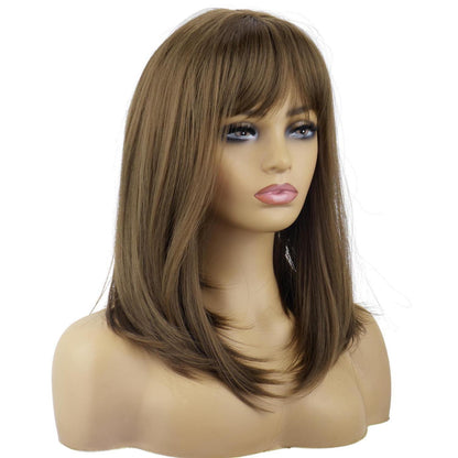 Mittelbraune Bob Perücke mit Pony – 40cm, natürlich & bequem