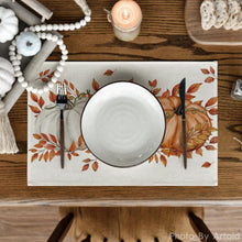 Artoid Mode Herbst Blätter Orange Kürbisse Platzsets 8er Set