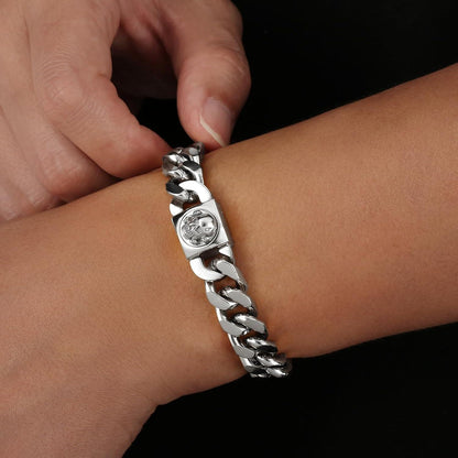 Herren Armband mit Löwe & Totenkopf Verschluss, 18K Gold