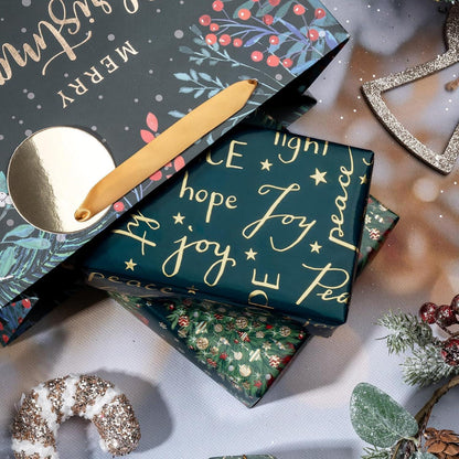 Weihnachts Geschenkpapier Rolle – 3er Set – Grün & Schneeflocken