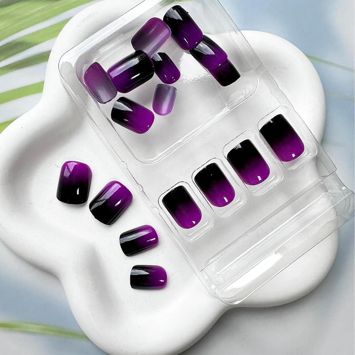 Lila Press On Nails - Kurze, Quadratische French Nägel