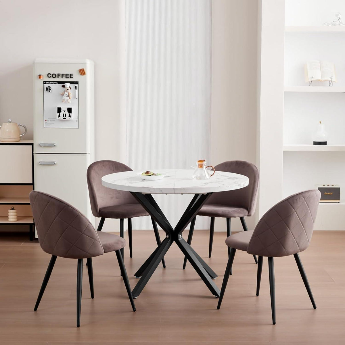 4er Set Samt Esszimmerstühle mit Metallbeinen – Braun