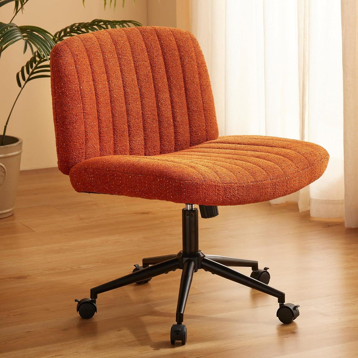 Ergonomischer Bürostuhl mit Premium Stoff und breitem Sitz, Orange