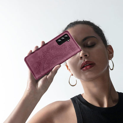 Samsung Galaxy S22 Klapphülle Rot mit Kartenfach & Standfunktion in Lederoptik
