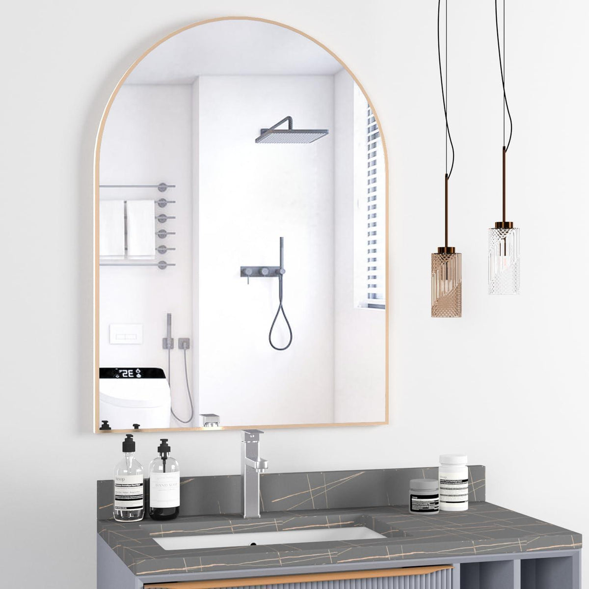 Gewölbter Wandspiegel Gold 75x102cm – Badezimmer & Deko