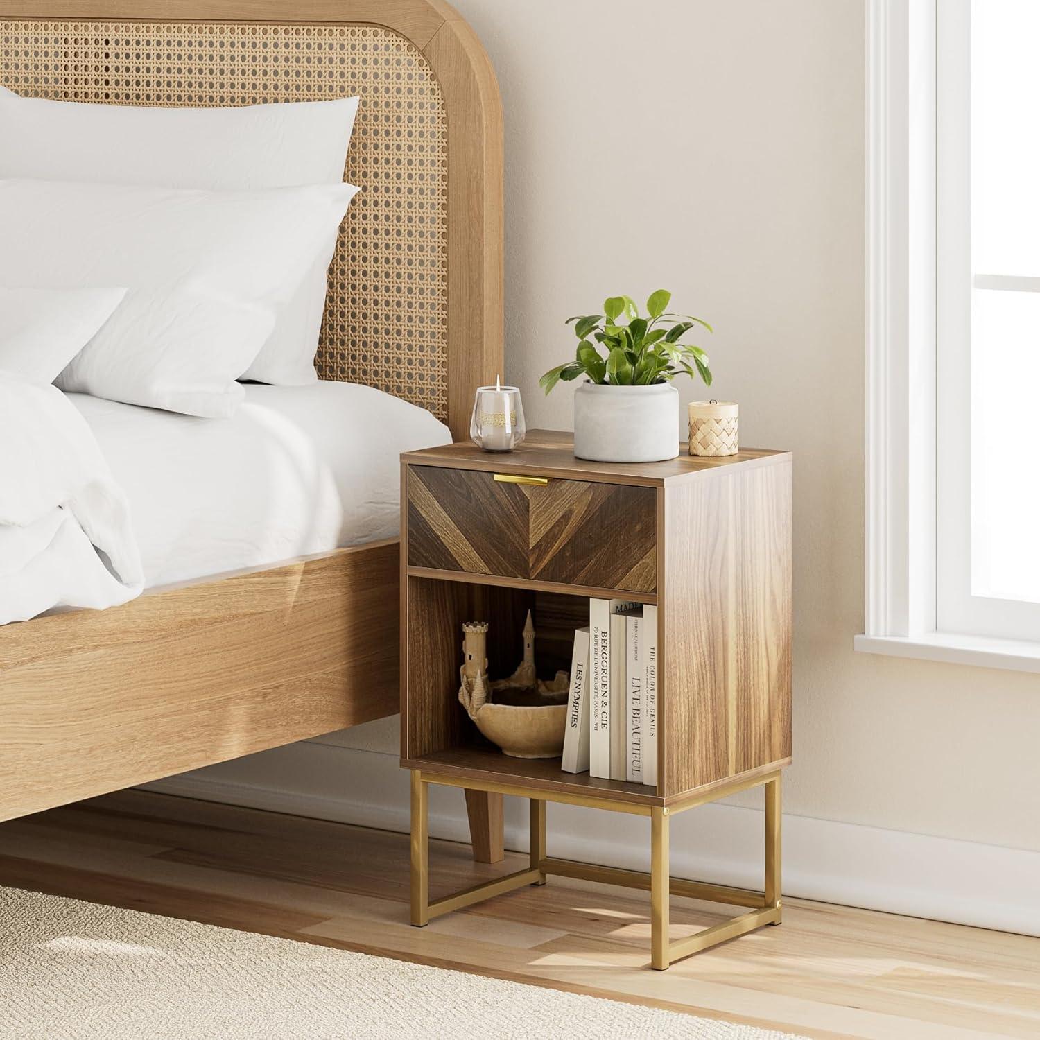 HEYZOEY Moderner Nussbaum Holz Nachttisch mit Eichenschublade