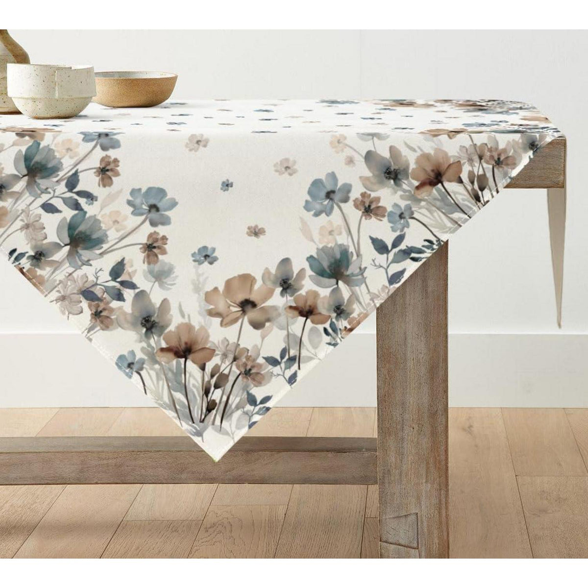 Tischdecke Wilde Tusche Blumen 120x120 cm Braun