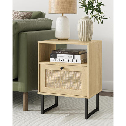 Boho Nachttisch aus Rattan mit Eichenregal und Schublade