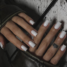 24 Stück French Press on Nails Kurz Eckig Weiß Glossy Acryl