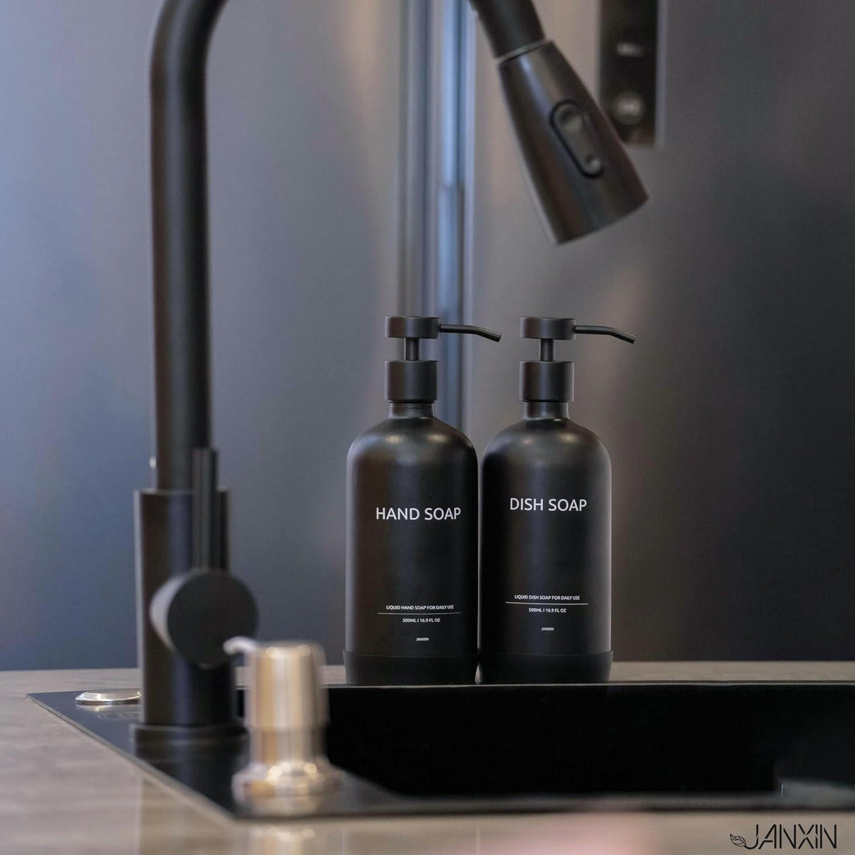 Nachfüllbare Glas Pumpspender Schwarz 500ml