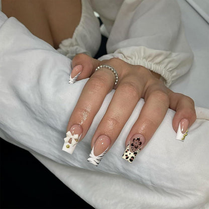 24er Set Hochwertige Weiße French Fake Nails Press on Nails Akryl