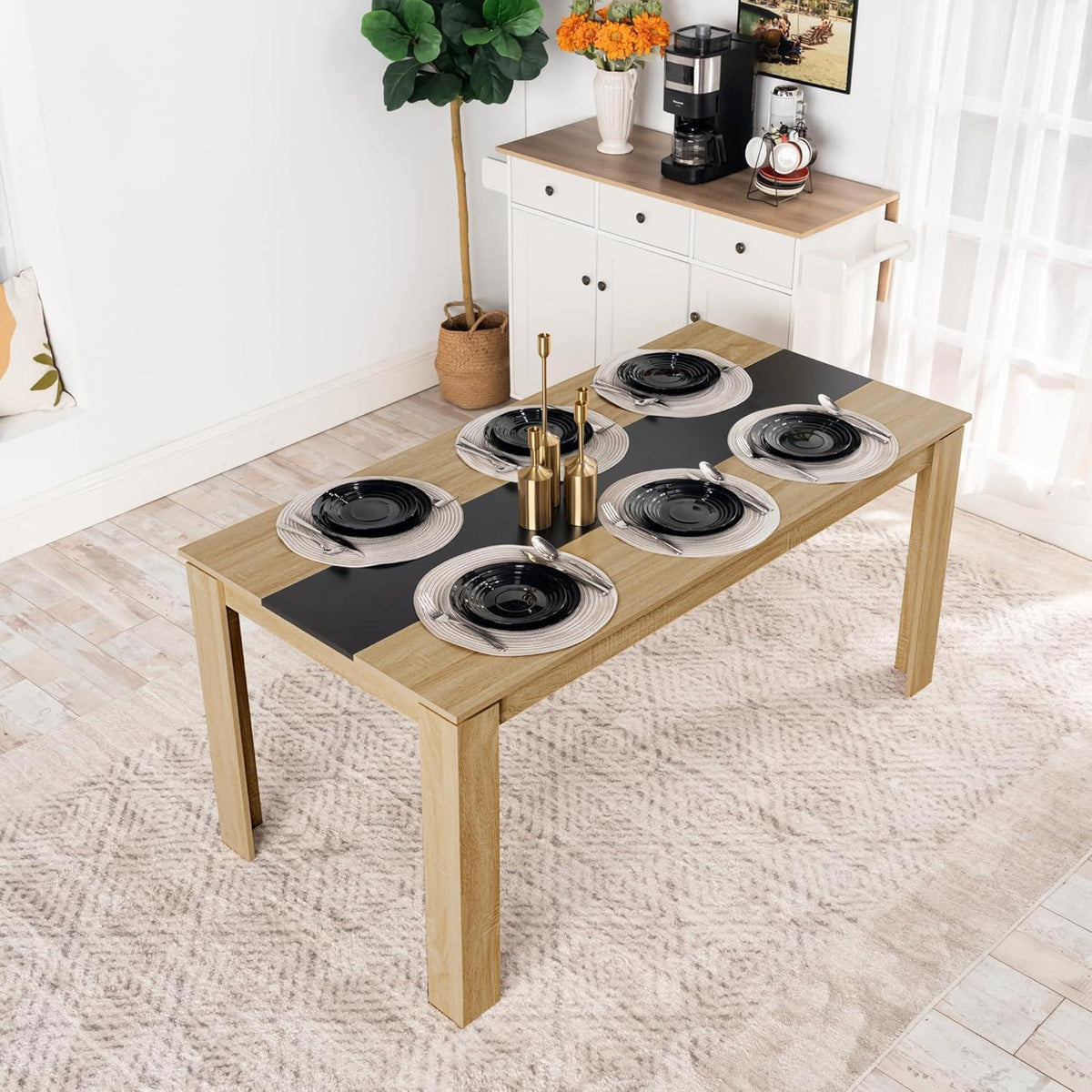 Esszimmergruppe Eiche-Schwarz mit 4 Stühlen in Lederoptik