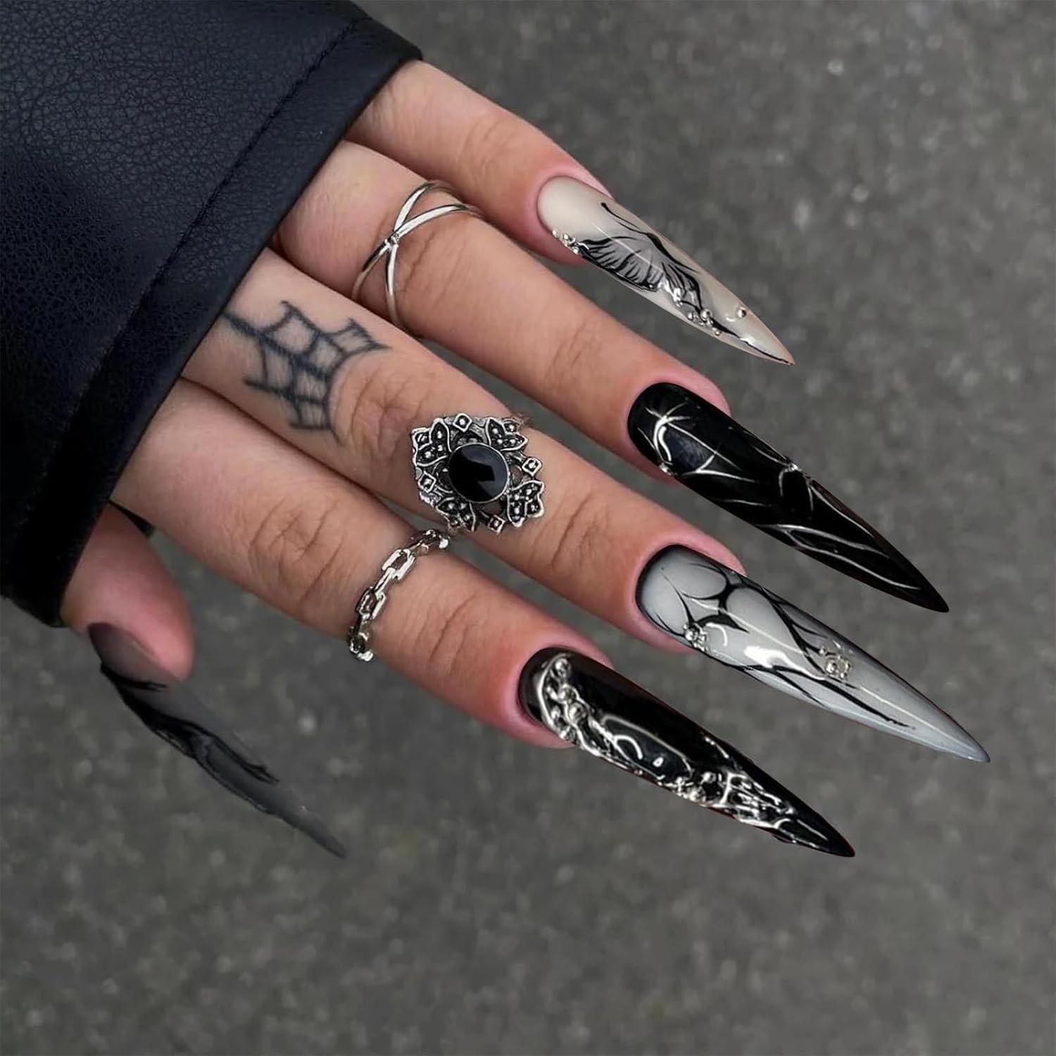 24 Stück Lange Stiletto Goth Schwarz Kunstnägel Glänzend Mandel Nagel