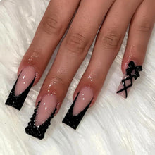 24 Stück Press On Nägel Schwarz French Tips Rhinestone