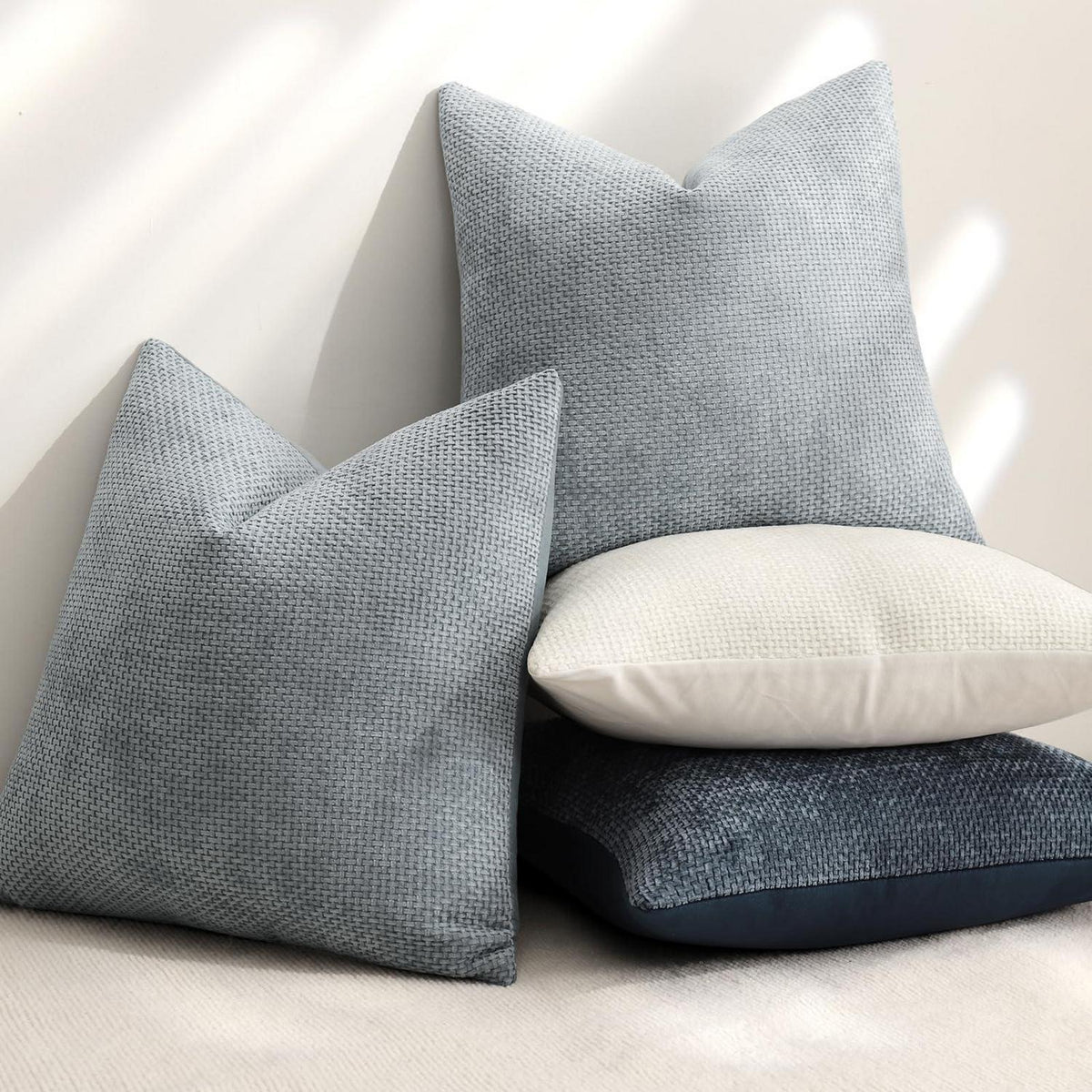 Chenille Kissenbezug 50x50 - Staubblau, 2er Set