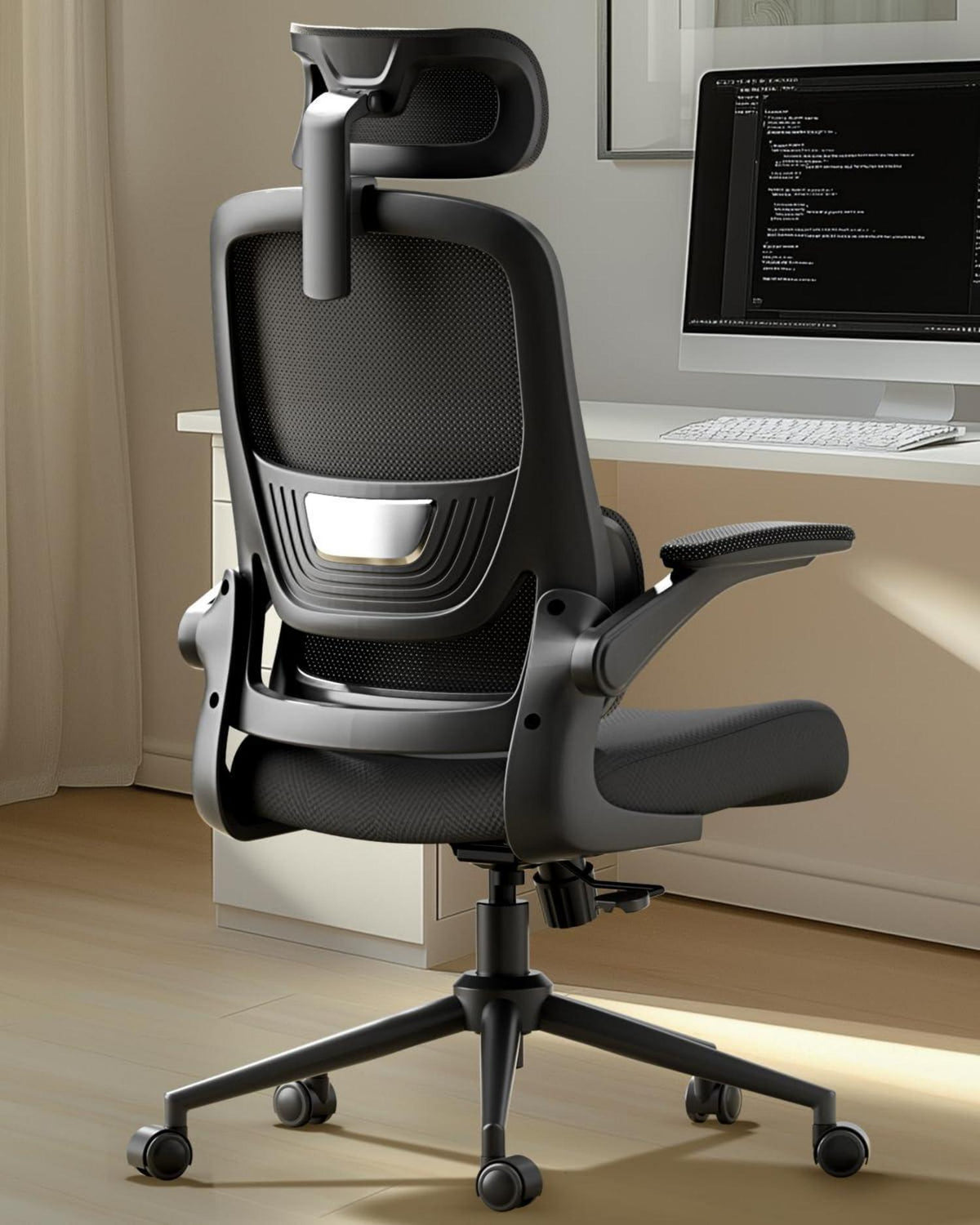 Ergonomischer Bürostuhl mit verstellbarer Lendenstütze und Kopfstütze