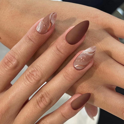 Mittel Matte Almond Press-on Nails Braun Gold Linien Voll Abdeckung