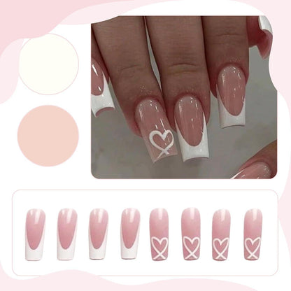 Weiße French Tip Press On Nägel mit Herz - Sarg Design Mittel