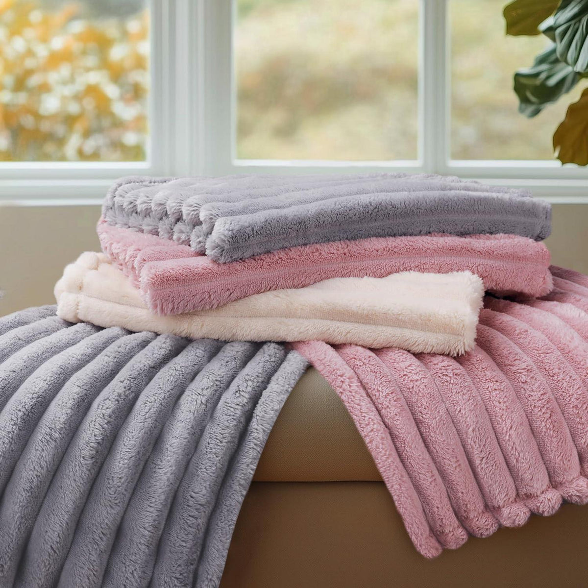 Flauschige Hundedecke & Katzendecke – Grau, Rosa, Beige (52x76cm)