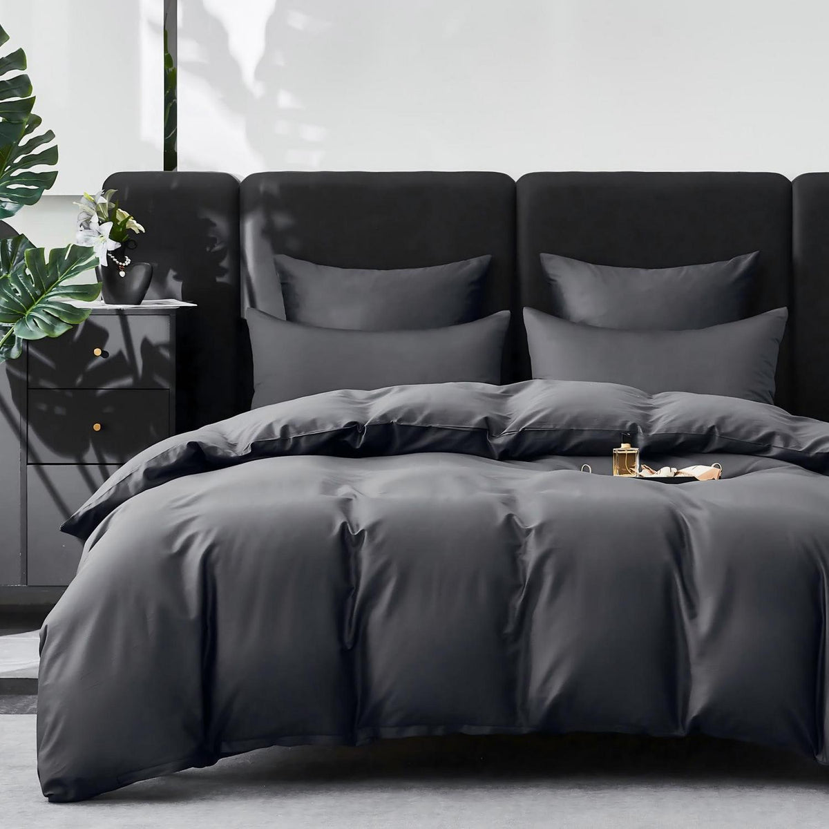 Mako Satin Bettwäsche Dunkelgrau 220x240 - 3-teilig & Kühlend