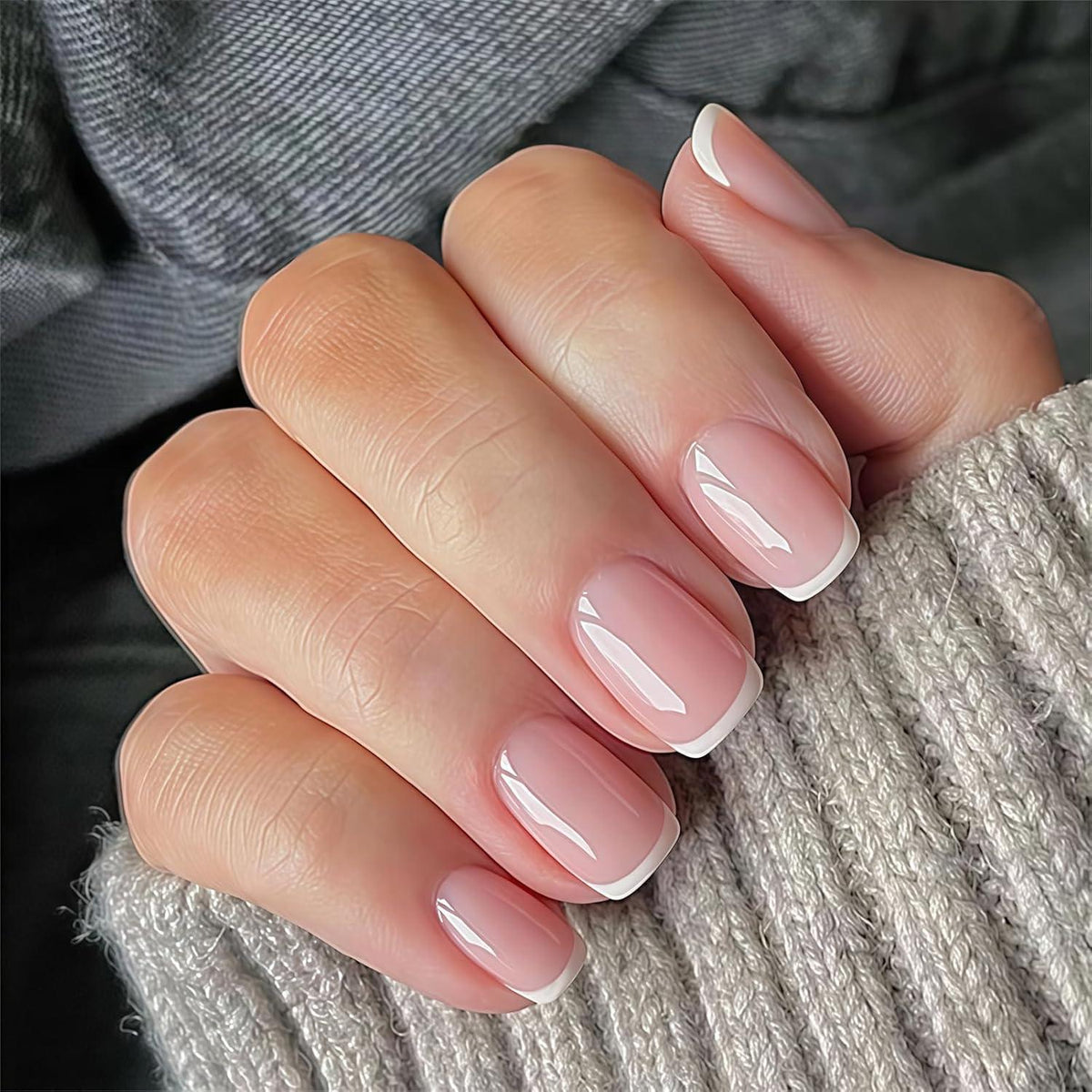 24 Rosa French Press on Nails - Kurze, Quadratische Fake Nägel