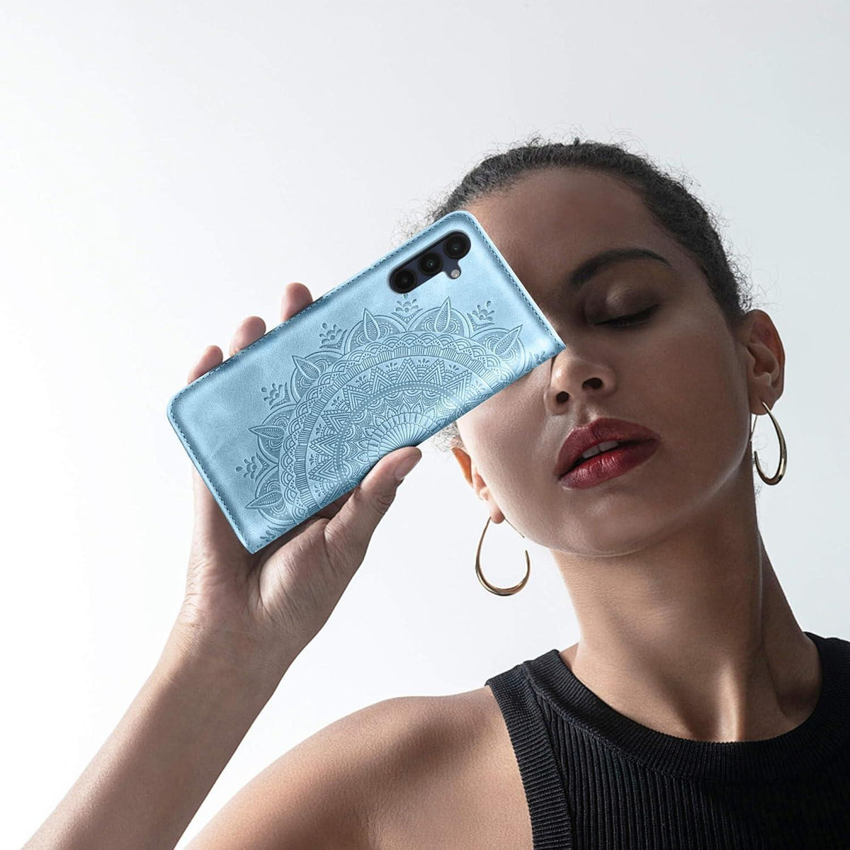 Samsung Galaxy S25 Klapphülle mit Kartenfach & Standfunktion Himmelblau in Lederoptik