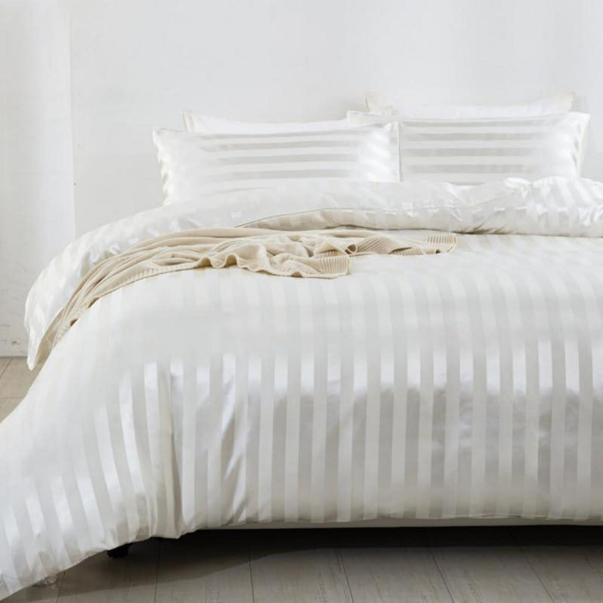 Satin Bettwäsche Set 135x200cm, 4-teilig, Weiß, Glanz, Luxus