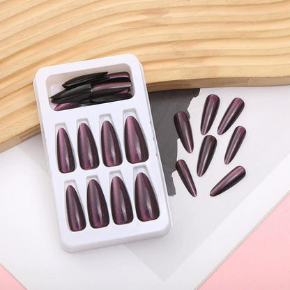 Lila Stiletto Press On Nails – Dunkel, Cat Eye & Nagelkleber