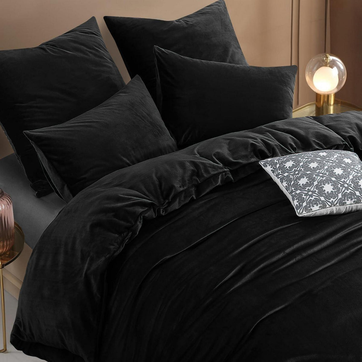 Kuschelige Flanell Bettwäsche Set 200x200 Schwarz 3-teilig