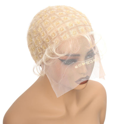 Geflochtene Perückenmütze mit Babyhaar, Blond