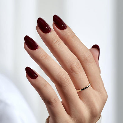 Dunkelrote Press On Nails - Kurze, ovale Fake Nails mit Kleber
