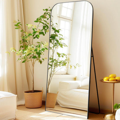 Gewölbter Standspiegel 179x65cm – Schwarz, Modern & Elegant