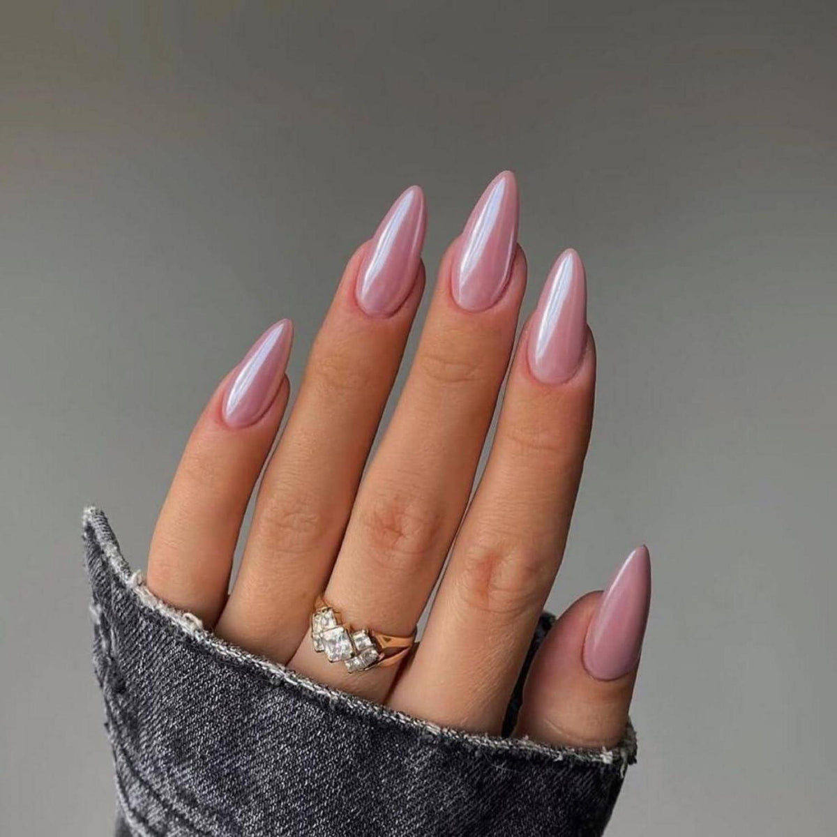 Glitzernde Altrosa Press On Nails – Mandelform, 24 Stück