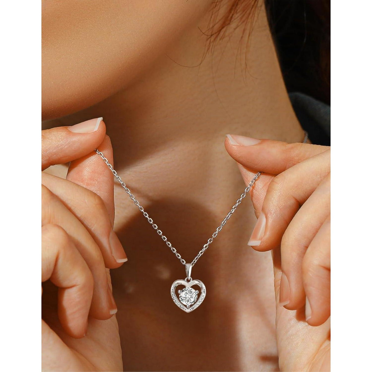 Silberkette Damen 925 Herzanhänger mit 0,5 Karat Moissanite