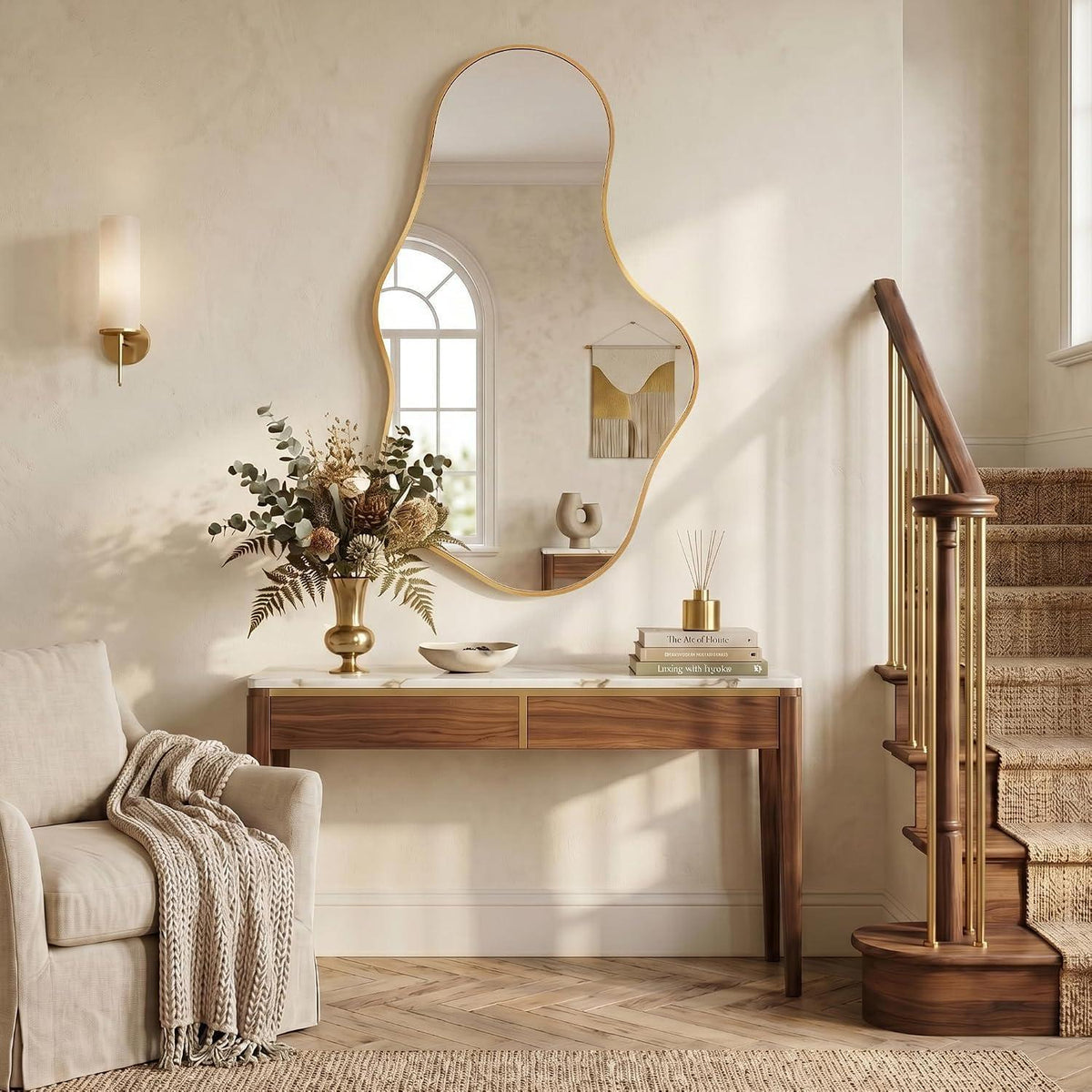 Wavy Wandspiegel Gold – Abstraktes Wellendesign für Bad & Co.