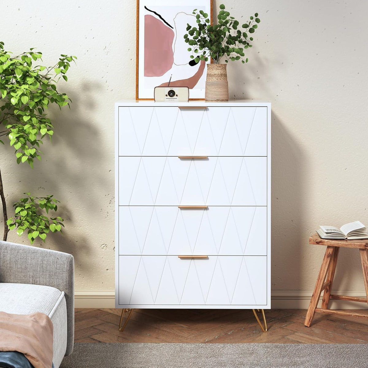 Weiße Kommode mit 4 Schubladen – Schlafzimmer & Wohnzimmer
