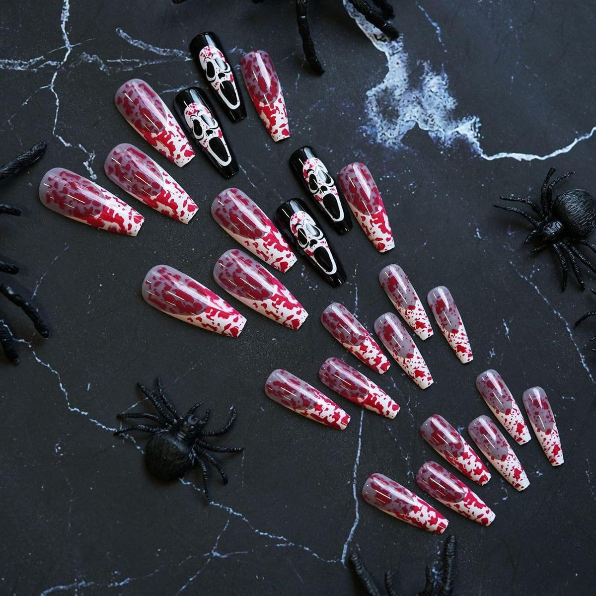 24 Halloween Press On Nägel Lang Square French Tip mit Blutstropfen